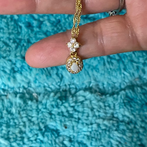 Gold plated diamond necklace and matching earrings - Picture 5 of 6